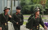 Tân binh Công an Hà Nội rạng rỡ trong ngày đầu nhập ngũ